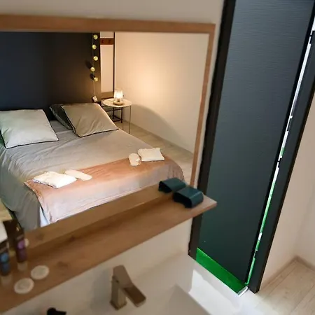 Le Loft & Garden Et By Nancyintimelounge Apartament